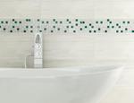 Oryginalne płytki ceramiczne z insertem – pomysł na nowoczesne wnętrza